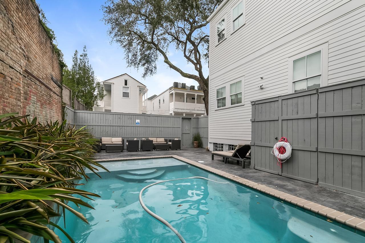 Charming 2Br On Carondelet By Hosteeva Apartment New Orleans Bagian luar foto